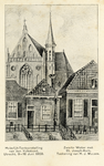 600109 Gezicht op de St.-Josephkerk (Draaiweg) te Utrecht met op de voorgrond enkele huisjes aan het Zwarte Water.